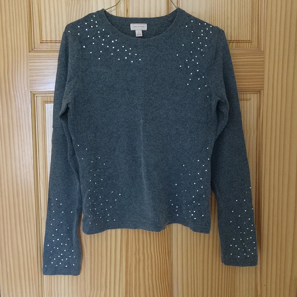 Ladies sweater with rhinestones size small
